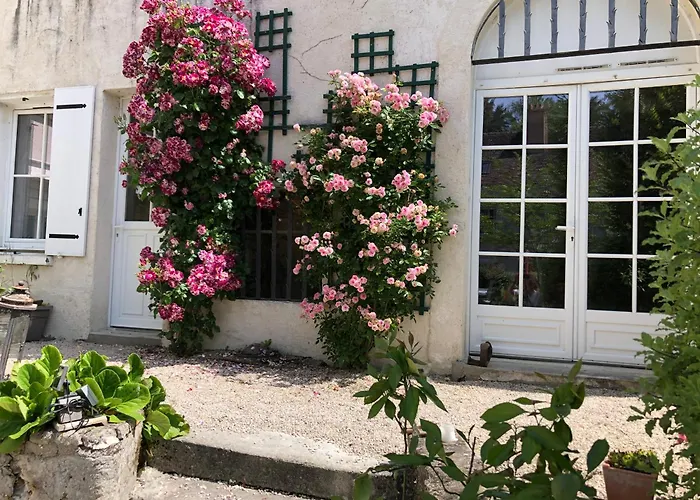 Les Troglos de la Tufolière