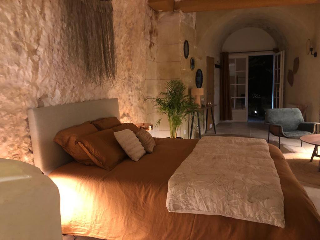 Bed and breakfast Les Troglos De La Tufolière