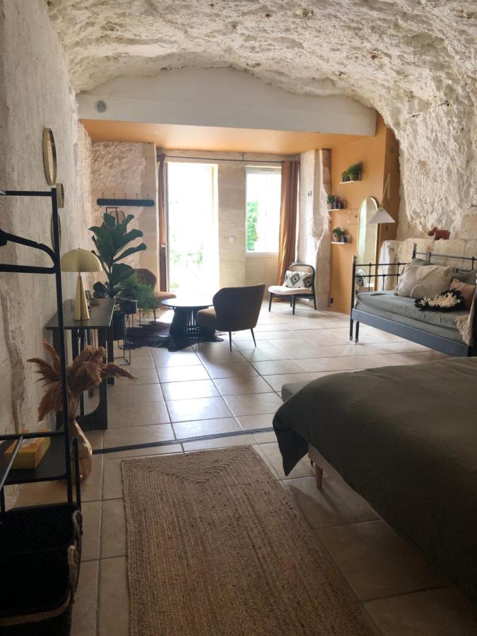 Bed and breakfast Les Troglos De La Tufolière *
