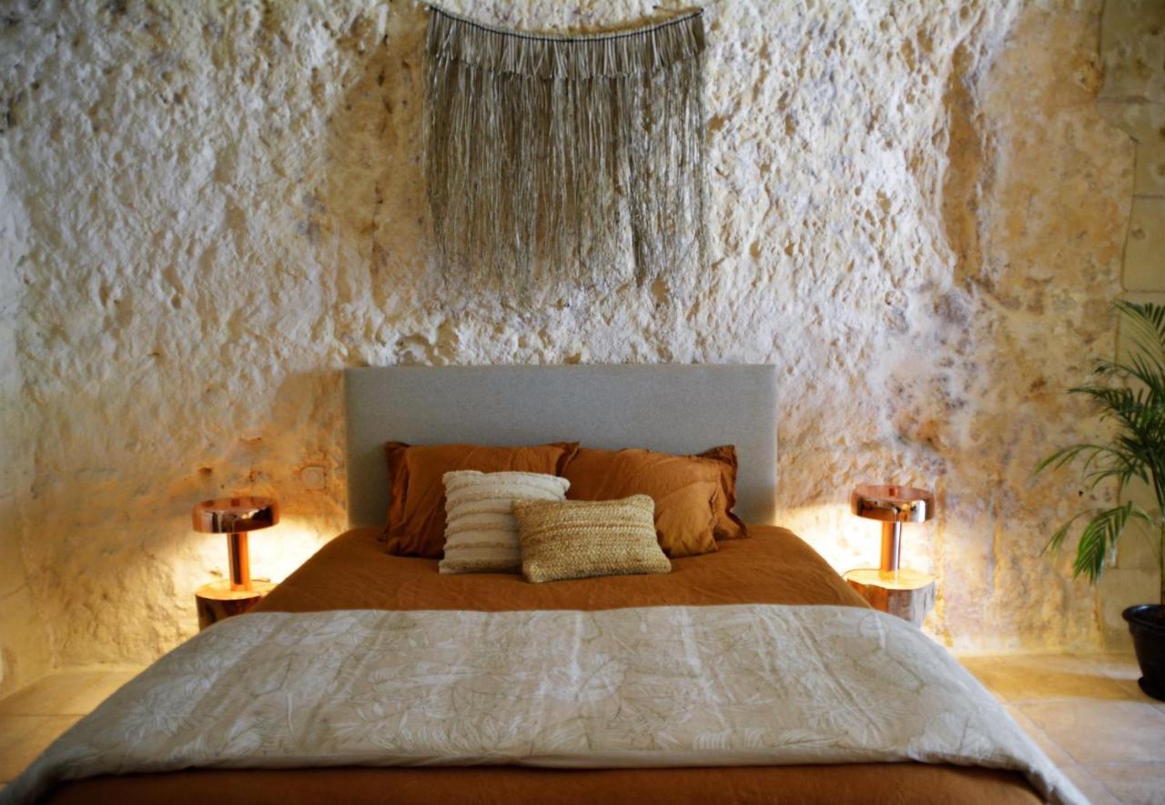 Bed and breakfast Les Troglos De La Tufolière