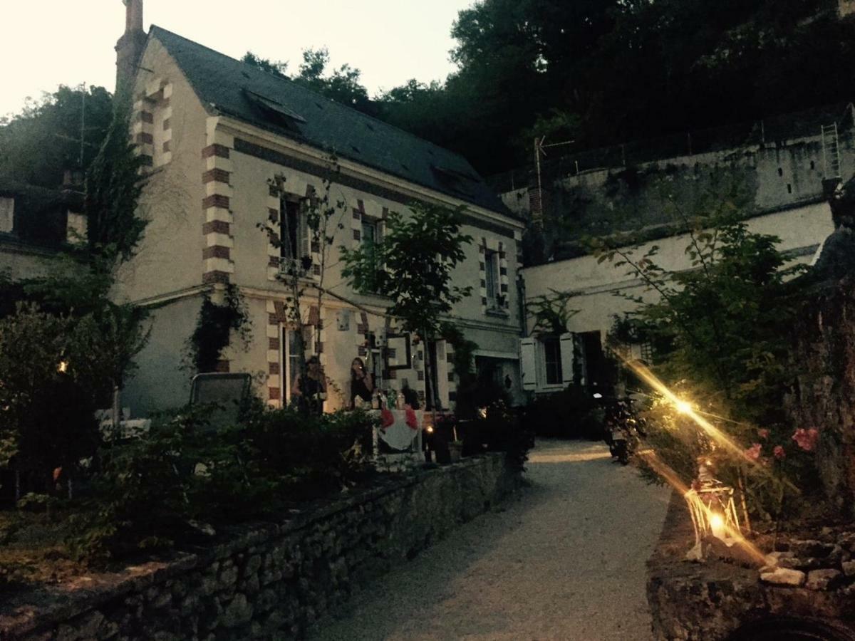 Les Troglos De La Tufolière